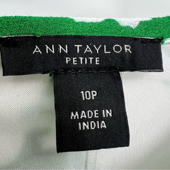 Ann Taylor NWT Green Floral Side Tie Sheath Dress size 10 Petite - Picture 7 of 9